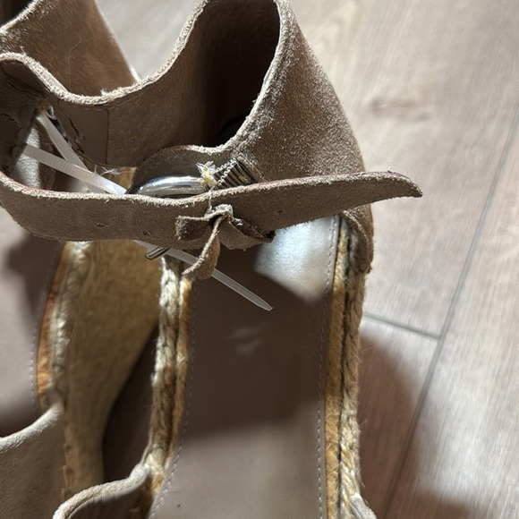 Marc Fisher LTD Alita Platform Wedge Espadrille
Sandal - Picture 8 of 16